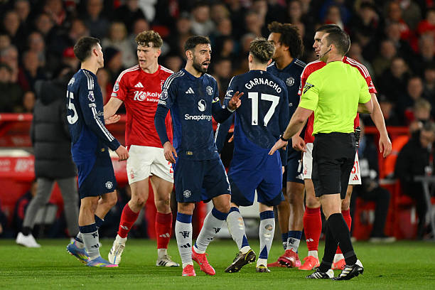 术家创作了 术家创作了